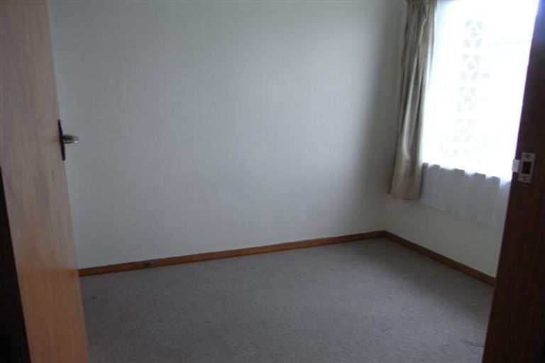 Photo of property in 87 Featherston Street, Takaro, Palmerston North, 4412