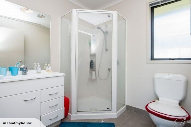 Photo of property in 6 Millie Place, Huntington, Hamilton, 3210