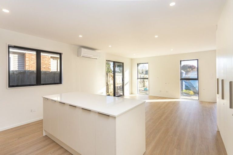 Photo of property in 96 Suva Street, Upper Riccarton, Christchurch, 8041