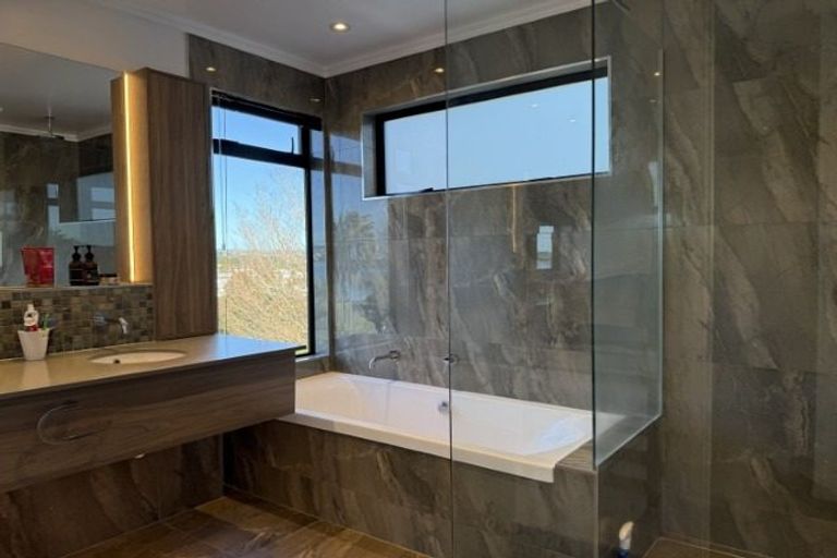 Photo of property in 18b Thirteenth Avenue, Tauranga South, Tauranga, 3112
