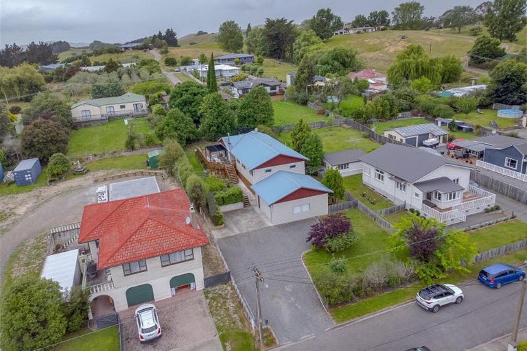 Photo of property in 21 Watts Street, Waipawa, 4210