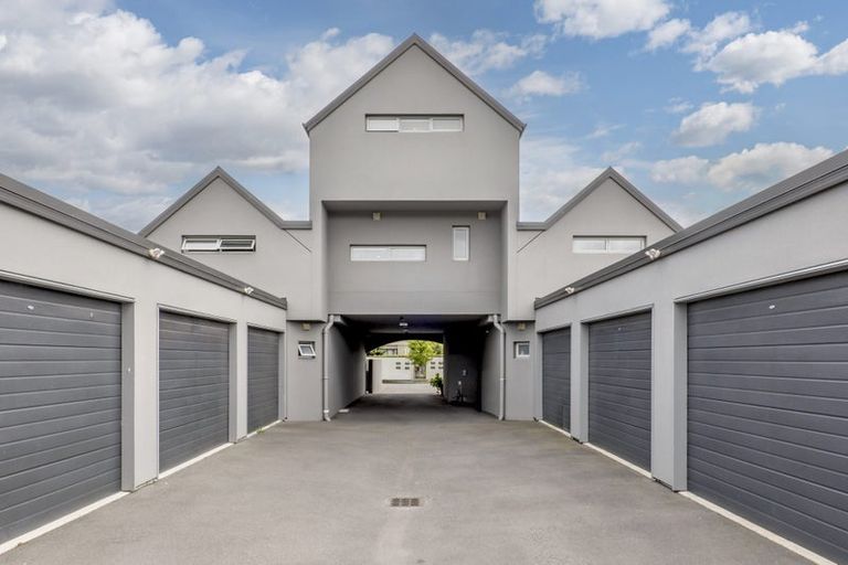 Photo of property in 2/24 Andover Street, Merivale, Christchurch, 8014