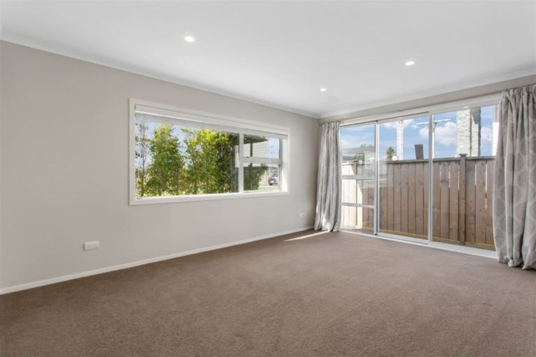Photo of property in 2b Scott Road, Hobsonville, Auckland, 0618