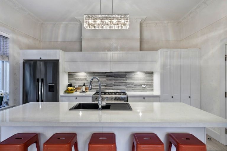 Photo of property in 157 Victoria Road, Saint Clair, Dunedin, 9012