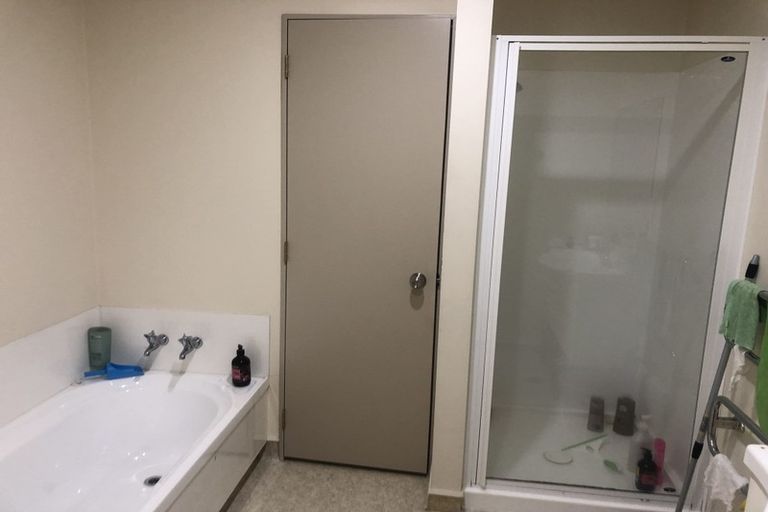 Photo of property in St Helens Apartments, 109 Coromandel Street, Newtown, Wellington, 6021