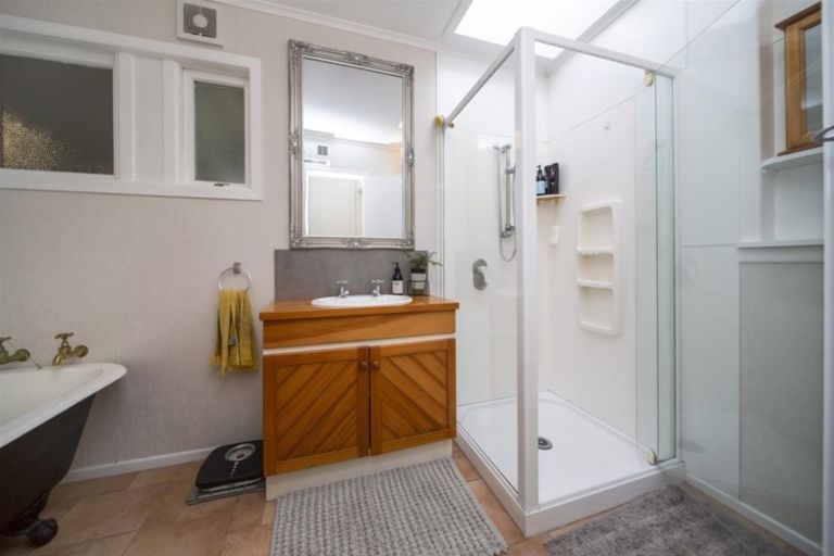 Photo of property in 314 Austin Road, Normanby, Hawera, 4673