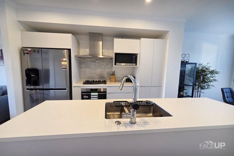 Photo of property in 6/1 Scott Road, Hobsonville, Auckland, 0616