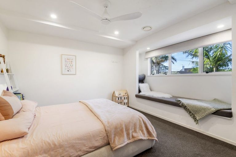 Photo of property in 27 Hemi Street, Narrow Neck, Auckland, 0622