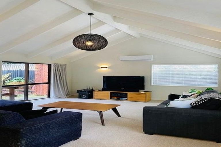 Photo of property in 74 Harakeke Street, Fendalton, Christchurch, 8014