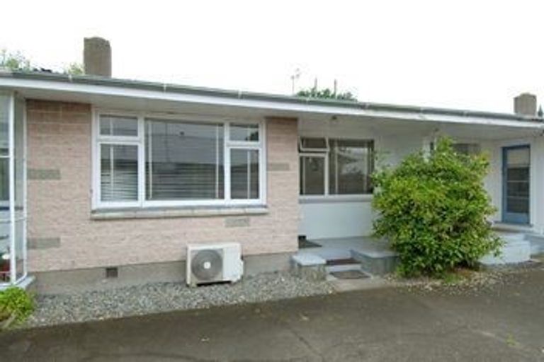 Photo of property in 6/483 Gloucester Street, Linwood, Christchurch, 8011