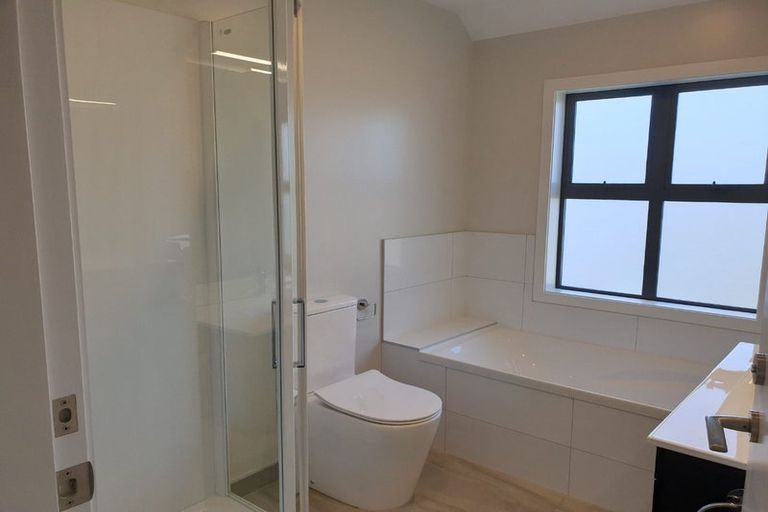 Photo of property in 14u1 Rotoiti Street, Johnsonville, Wellington, 6037