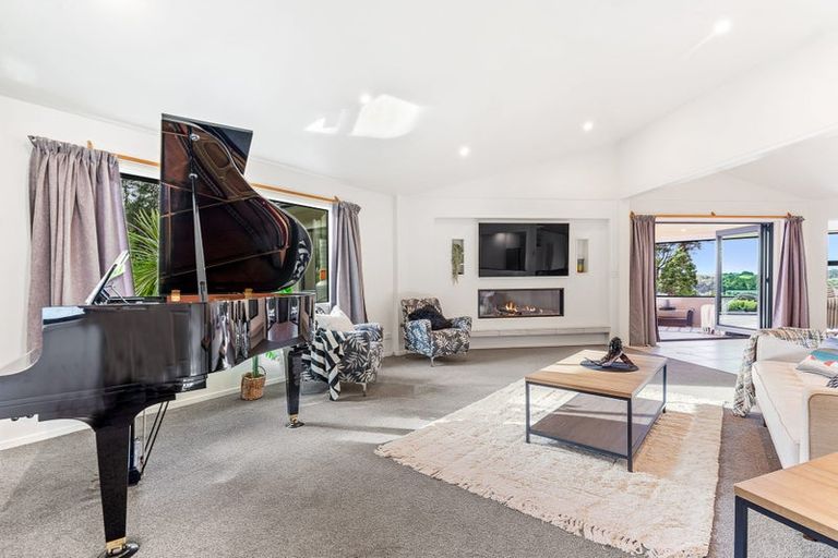 Photo of property in 5 Glance Street, Sandspit, Warkworth, 0982