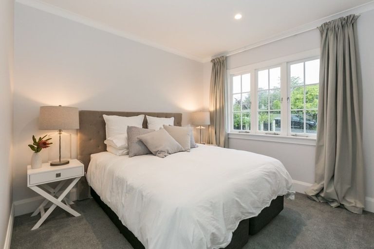 Photo of property in 9 Gillean Street, Havelock North, 4130