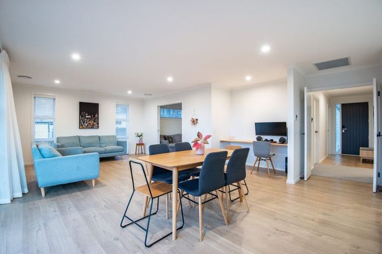 Photo of property in 4 Jocelyn Way, Mosgiel, 9024