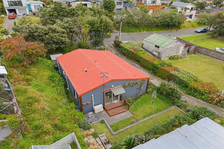 Photo of property in 15a Middleton Road, Paraparaumu Beach, Paraparaumu, 5032