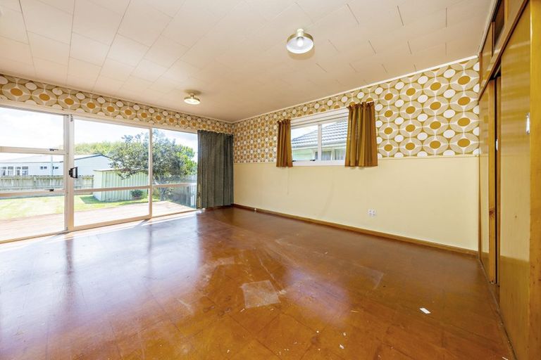 Photo of property in 495 Massey Road, Mangere, Auckland, 2022