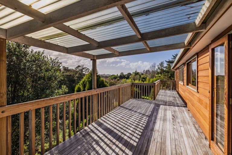 Photo of property in 646 Puketona Road, Haruru, 0204