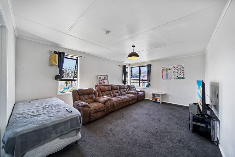 Photo of property in 10 Daniel Avenue, Mangere East, Auckland, 2024