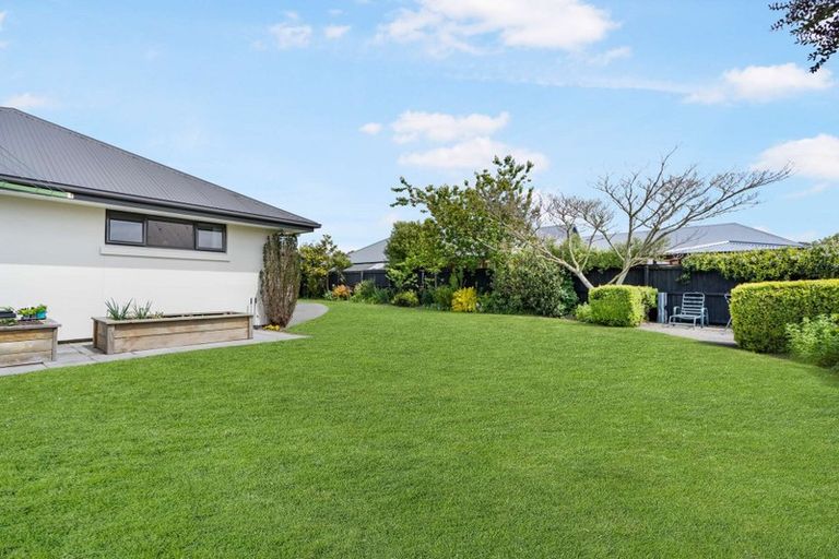 Photo of property in 100 Courtenay Drive, Kaiapoi, 7630