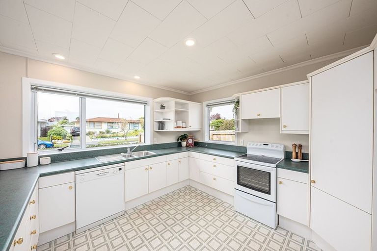 Photo of property in 9 Kimberley Street, Casebrook, Christchurch, 8051