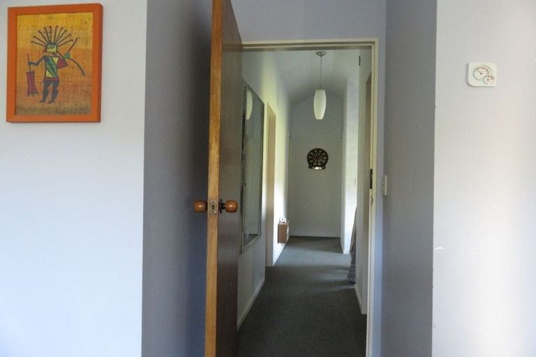 Photo of property in 18 John Witton Drive, Crofton Downs, Wellington, 6035