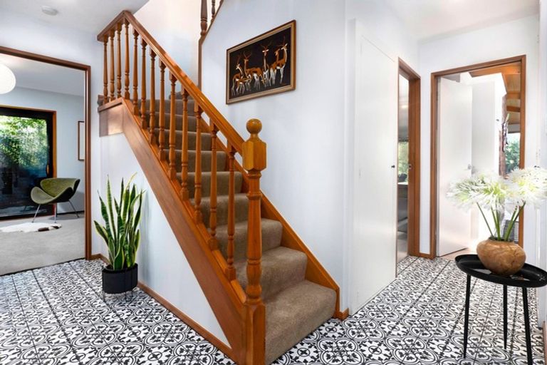 Photo of property in 136 Hunter Crescent, Wanaka, 9305