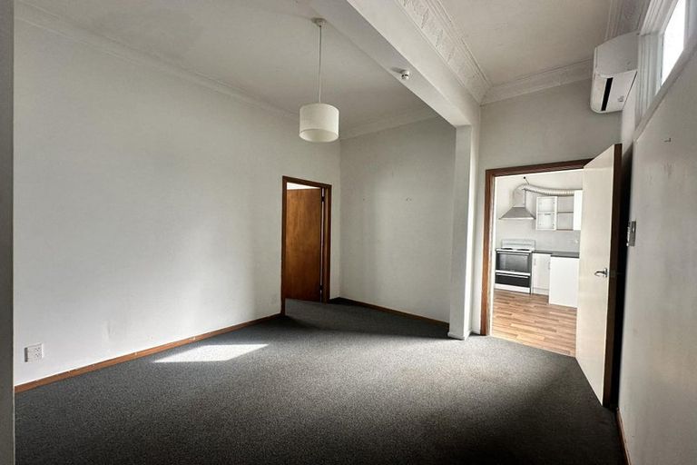 Photo of property in 11 Caroline Street, Mount Victoria, Wellington, 6011