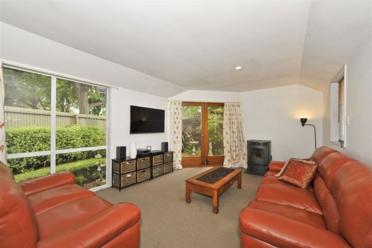 Photo of property in 55b Jocelyn Street, Casebrook, Christchurch, 8051