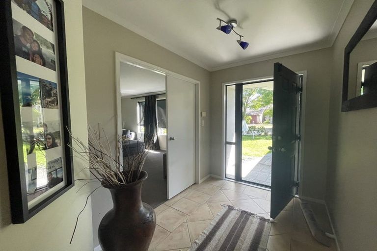 Photo of property in 14 Oakway Drive, Schnapper Rock, Auckland, 0632