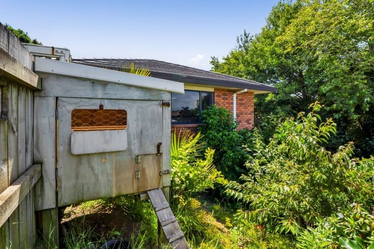 Photo of property in 3 Whenu Way, Bell Block, New Plymouth, 4312