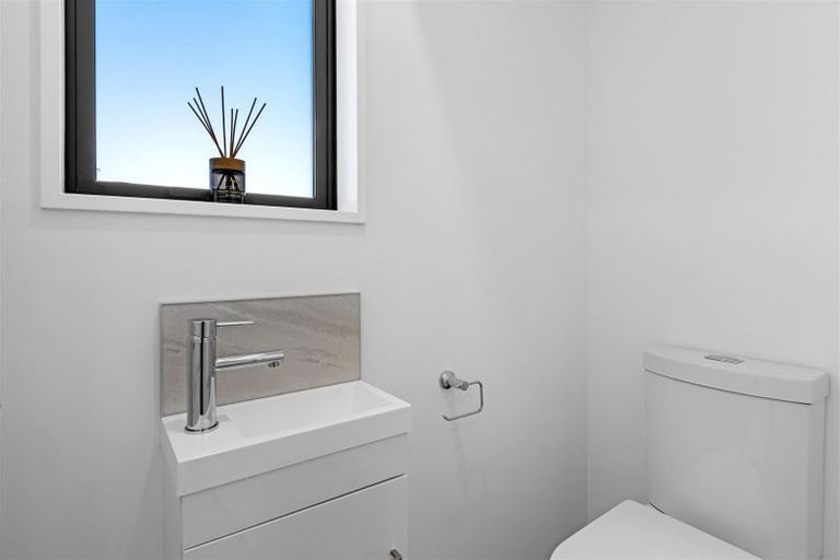 Photo of property in 3/15 Frederick Street, Waltham, Christchurch, 8011