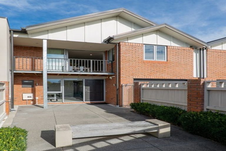Photo of property in 18 Henley Green, Northwood, Christchurch, 8051