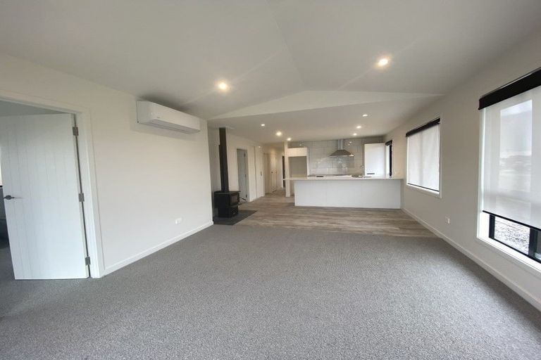 Photo of property in 6 Dow Close, Wanaka, 9305