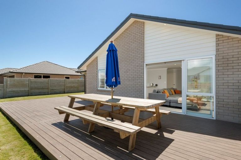 Photo of property in 3 Mere Street, Papamoa Beach, Papamoa, 3118