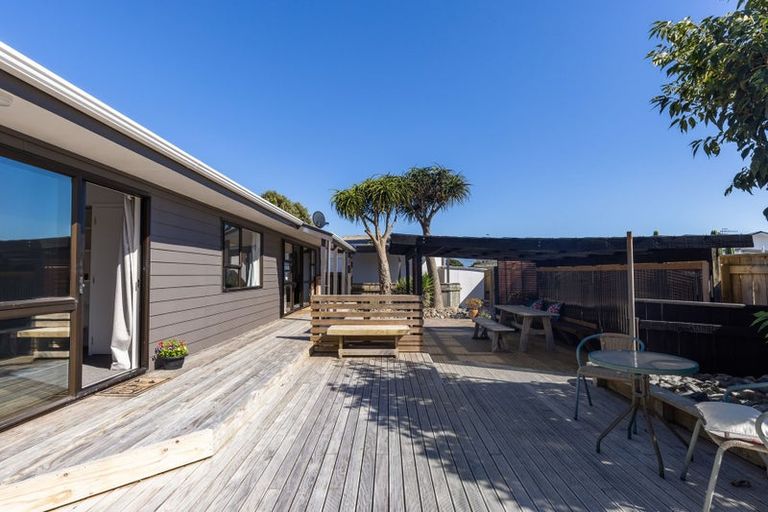 Photo of property in 86 Michael Road, Paraparaumu Beach, Paraparaumu, 5032
