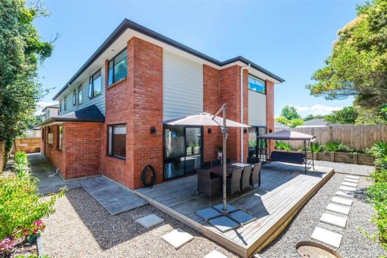 Photo of property in 14 Kotuku Street, Te Atatu Peninsula, Auckland, 0610