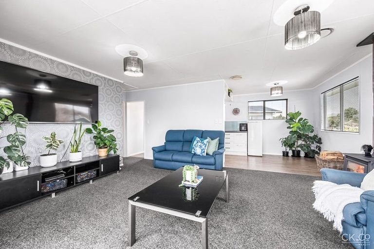 Photo of property in 156 California Drive, Totara Park, Upper Hutt, 5018