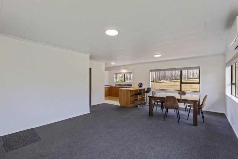 Photo of property in 2 Squire Place, Blagdon, New Plymouth, 4310