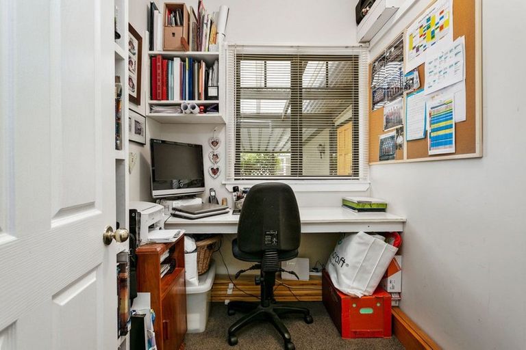 Photo of property in 18 Queen Street, Cambridge, 3434