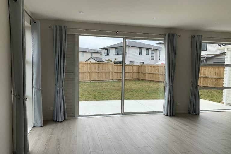 Photo of property in 5 Ketu Way, Takanini, 2112