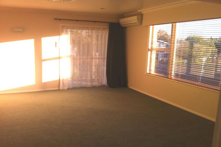 Photo of property in 2 De Vere Crescent, Chartwell, Hamilton, 3210