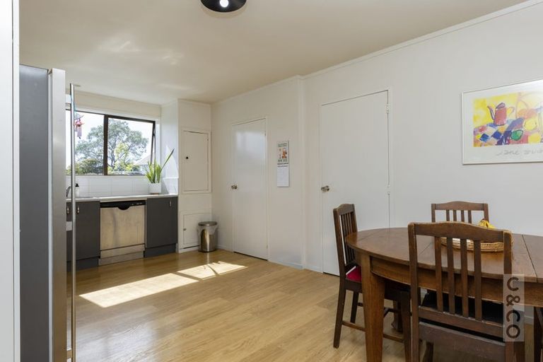 Photo of property in 88 Taupaki Road, Taupaki, 0782