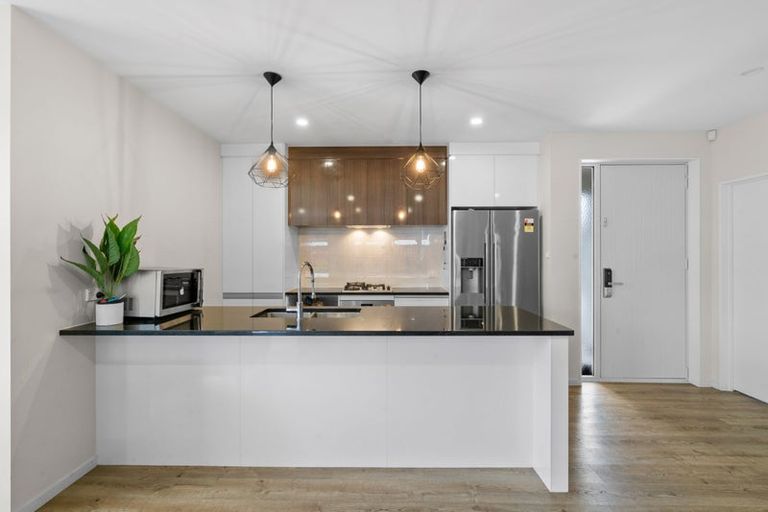 Photo of property in 40 Sapwood Crescent, Takanini, 2110