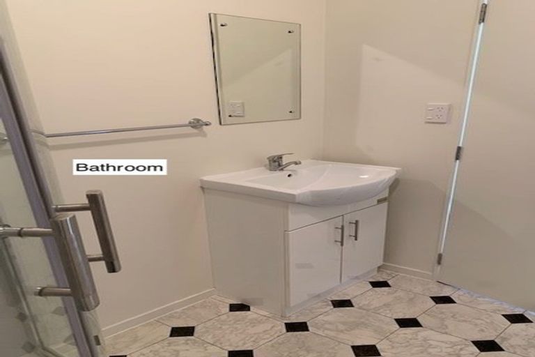 Photo of property in 12 Hugh Brown Drive, New Lynn, Auckland, 0600