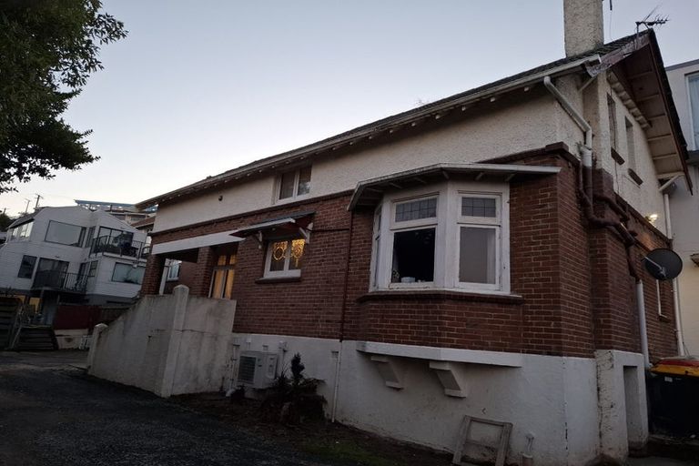 Photo of property in 21 Constitution Street, Dunedin Central, Dunedin, 9016