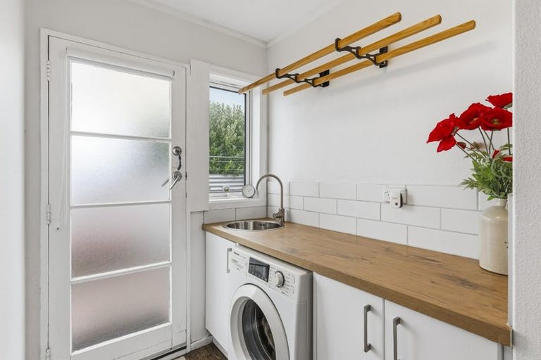 Photo of property in 49a Olive Terrace, Paraparaumu Beach, Paraparaumu, 5032