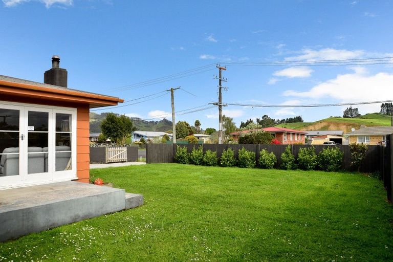 Photo of property in 16 Porritt Avenue, Huntly, 3700