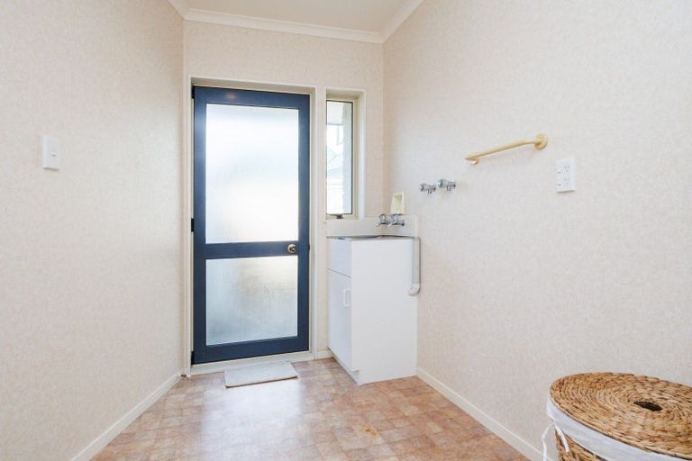 Photo of property in 23 Rose Place, Awapuni, Palmerston North, 4412