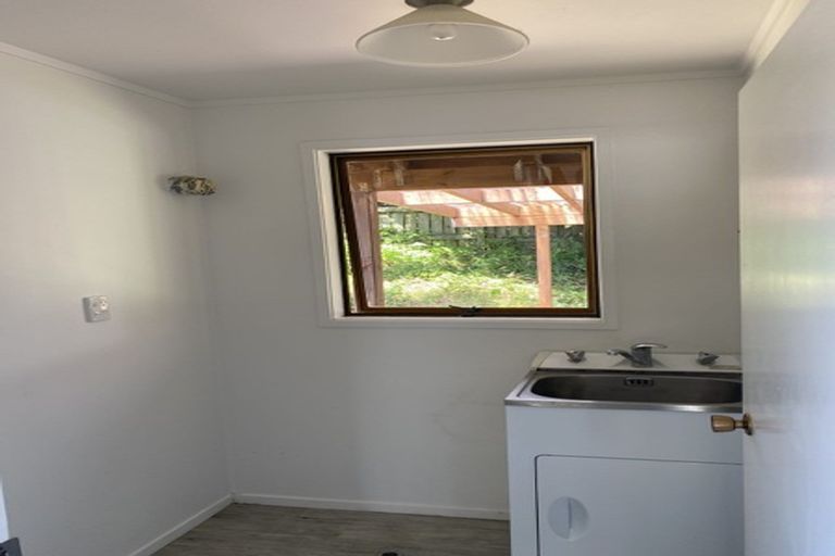 Photo of property in 12 June Place, Torbay, Auckland, 0630