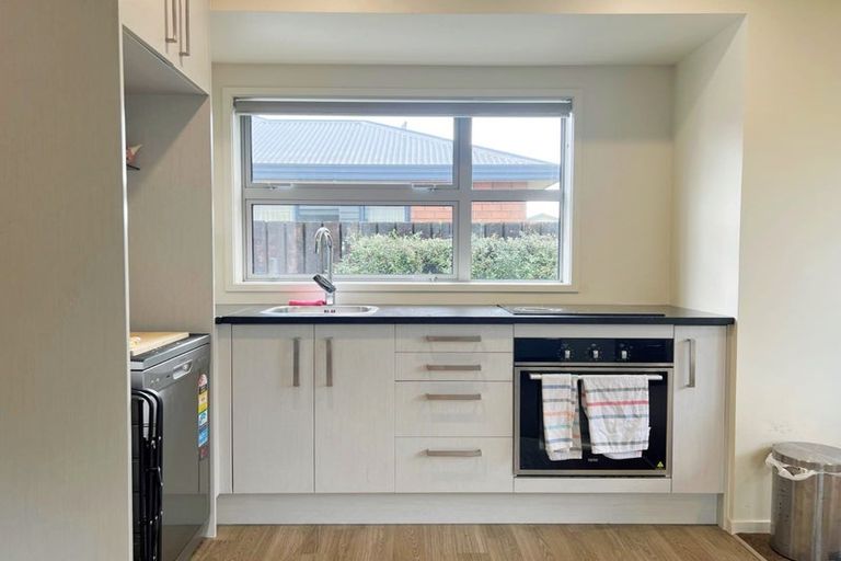 Photo of property in 215u7 Massey Street, Frankton, Hamilton, 3204